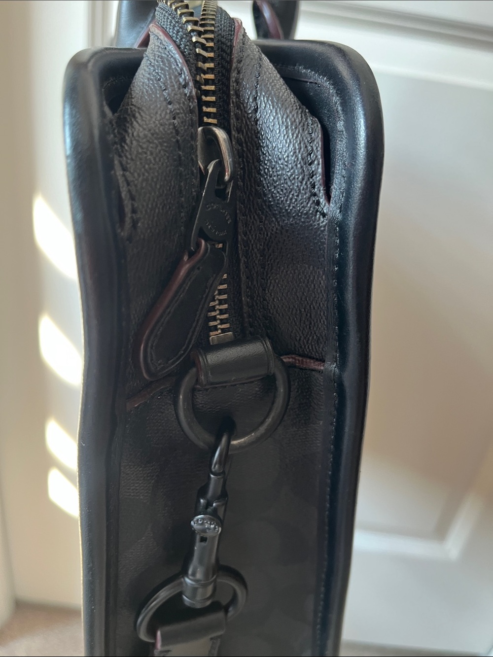 Coach Black Signature Canvas & Leather Laptop Brief with Burgundy Trim - Picture 5 of 6